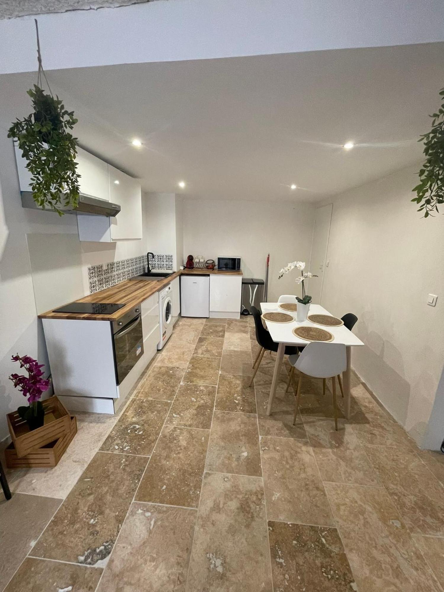 Apartment Le Nid D'abeille, La Ruche Rurale Manosque